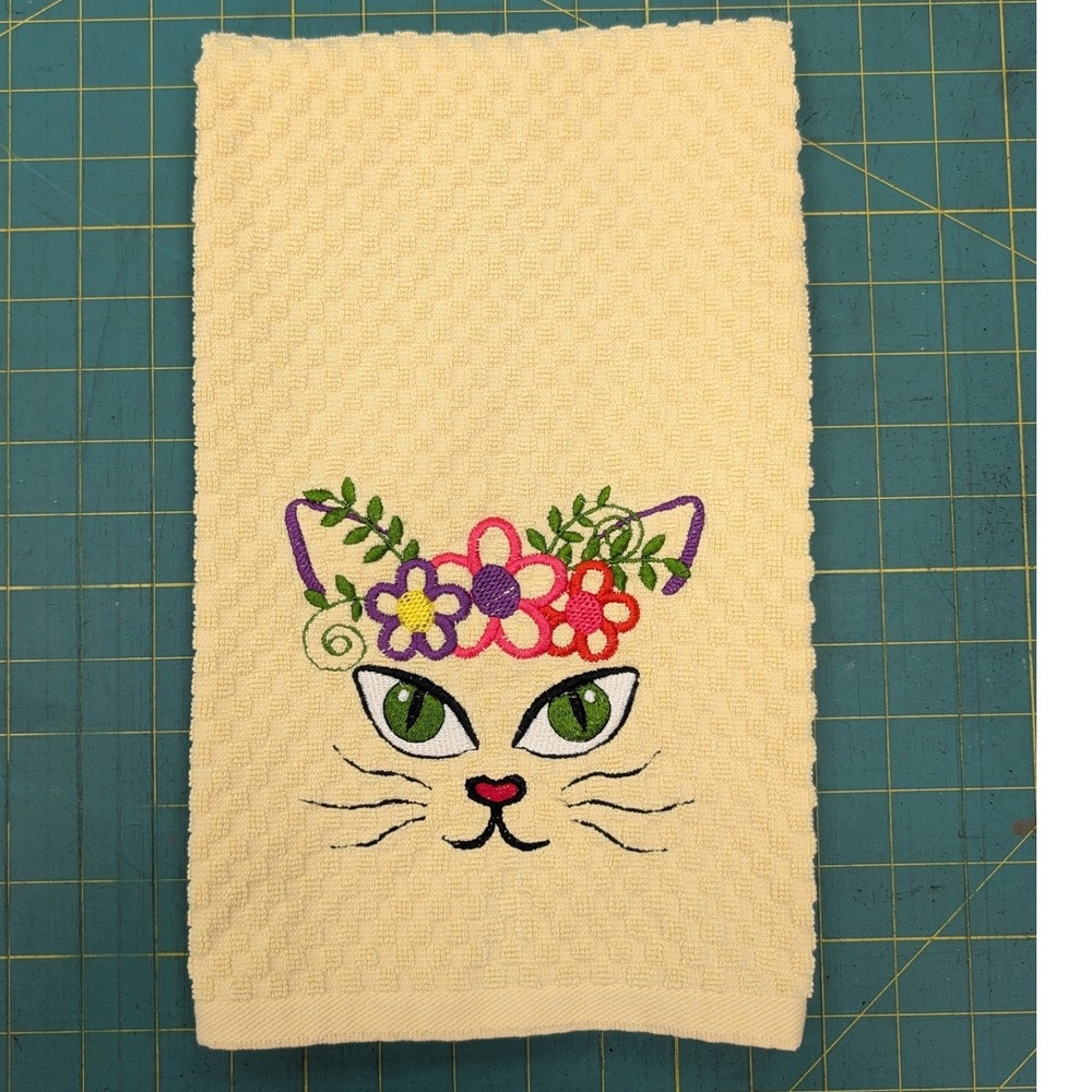 Kitty Cat Face Flowers Kitchen Bath Bar Tea Hand Towel Great Gift Idea!